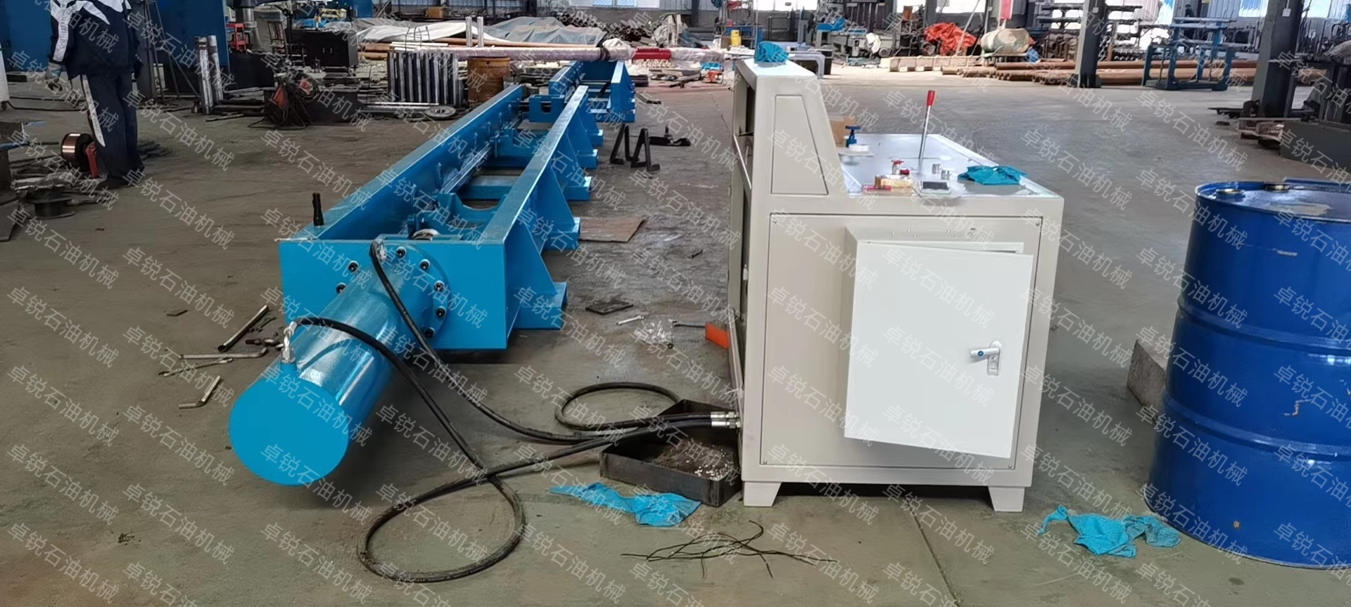 Shock test bench